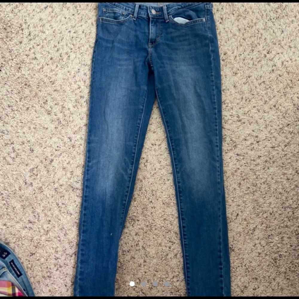 Levi 711 skinny jeans